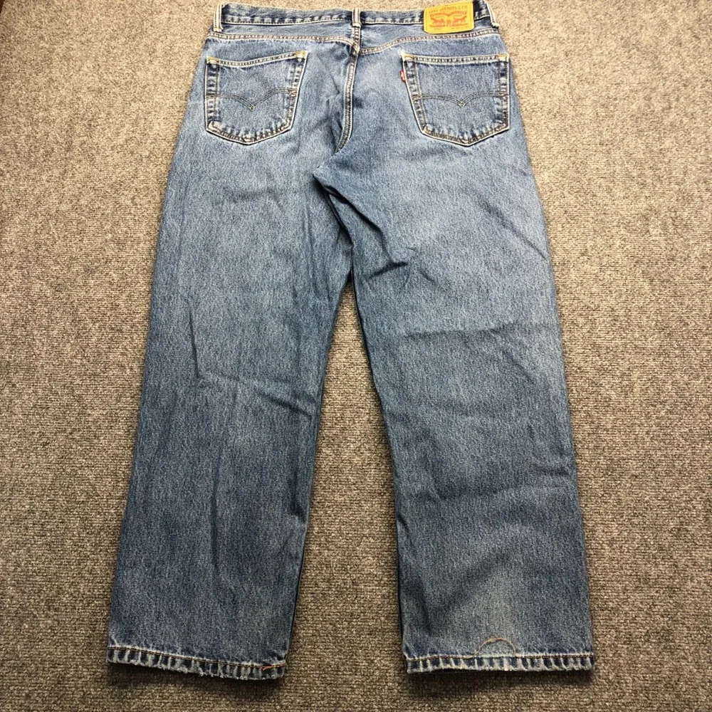 Levis levi 550